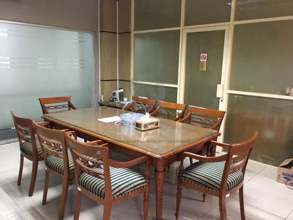 Rumah 5+2KT 671m² di Kebayoran Lama, 2 Lantai Hook Garasi 3 Mobil SHM — foto 4