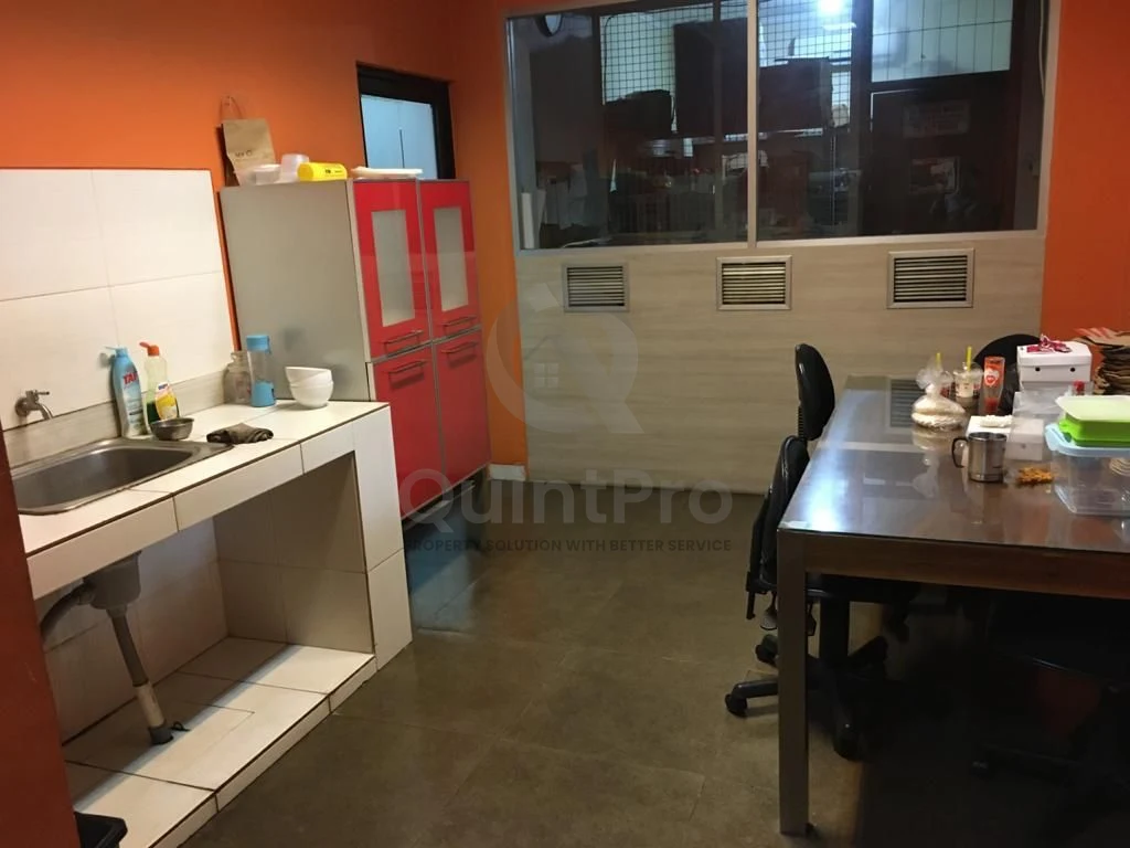Rumah Dijual di Jl Simprug Golf, Kebayoran Lama, 5KT — foto 7