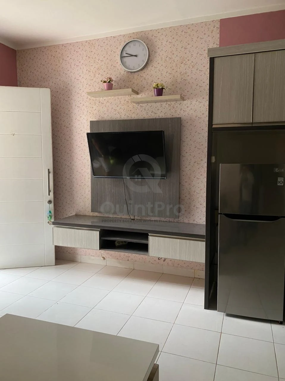 Rumah 5+2KT 2 Lantai di Simprug Golf Kebayoran Lama, Modern Minimalis SHM — foto 4