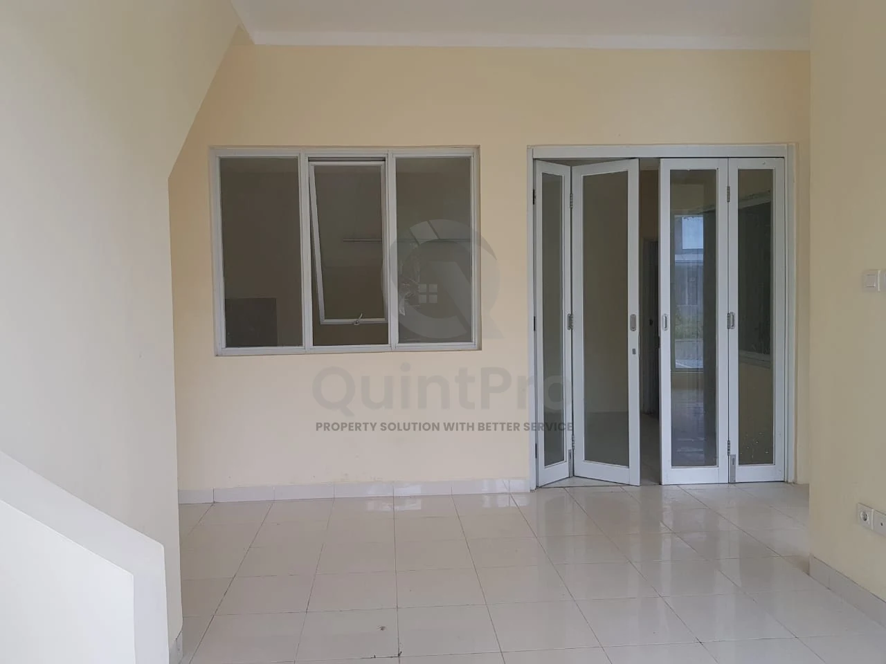 Rumah Modern 2+1KT di The Garden Serpong, 2 Lantai PPJB Siap Huni — foto 4