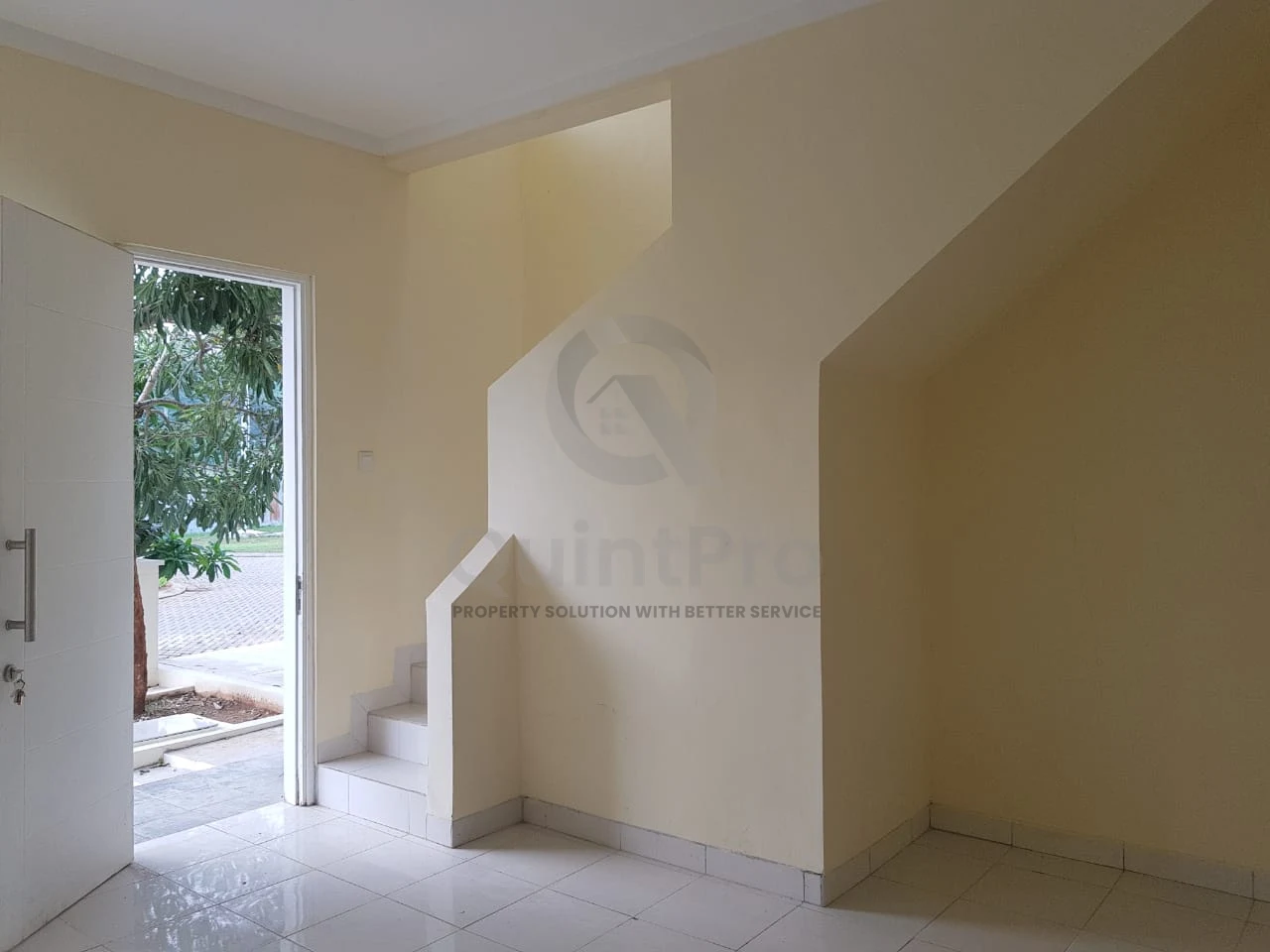 Rumah Dijual di The Garden, Serpong, 2KT — foto 9