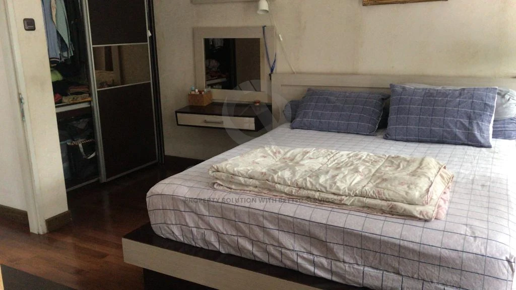 Rumah Modern 3KT 2 Lantai di De Latinos BSD City, Halaman Asri SHM — foto 4