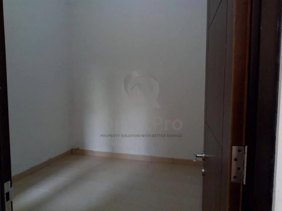 Rumah Dijual di Bali Resort, Rawa Kalong, 2KT — foto 7