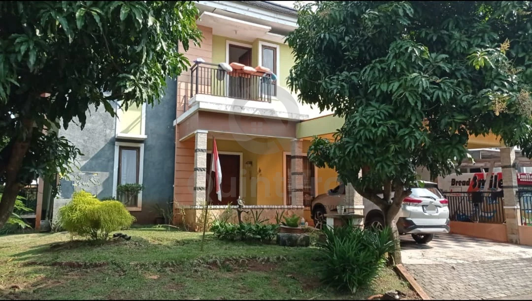 Rumah 5+1KT 2 Lantai di Caribbean Delatinos BSD Tangerang, Halaman Hijau SHM