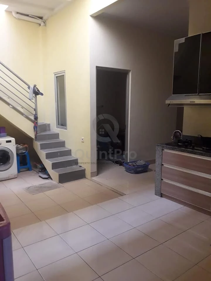 Rumah 5+1KT 2 Lantai di Costarica Delatinos BSD, Halaman Hijau HGB — foto 4
