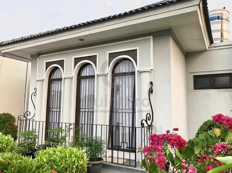 Rumah 4+1KT 2 Lantai di Anthea BSD City, Modern Asri Halaman Hijau SHM — foto 2