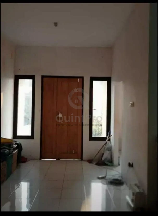 Rumah Dijual di Kencana Loka, BSD, 3KT — foto 3