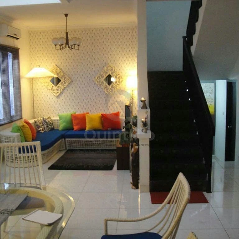 Rumah Modern 4KT 180m² di Nusa Loka BSD City, 2 Lantai SHM Semi-Furnished — foto 4