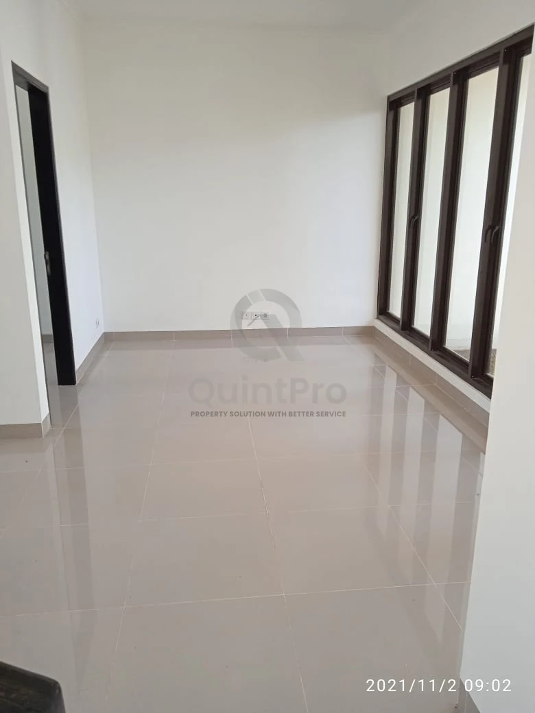 Rumah Modern 4KT Disewa di Larverde Serpong, 2 Lantai SHM Siap Huni — foto 2
