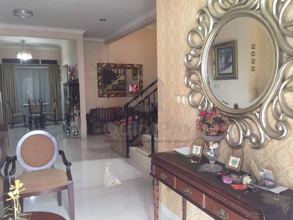 Rumah Hook 6KT 2 Lantai di Nusa Loka BSD, SHM 204m² Siap Huni — foto 3