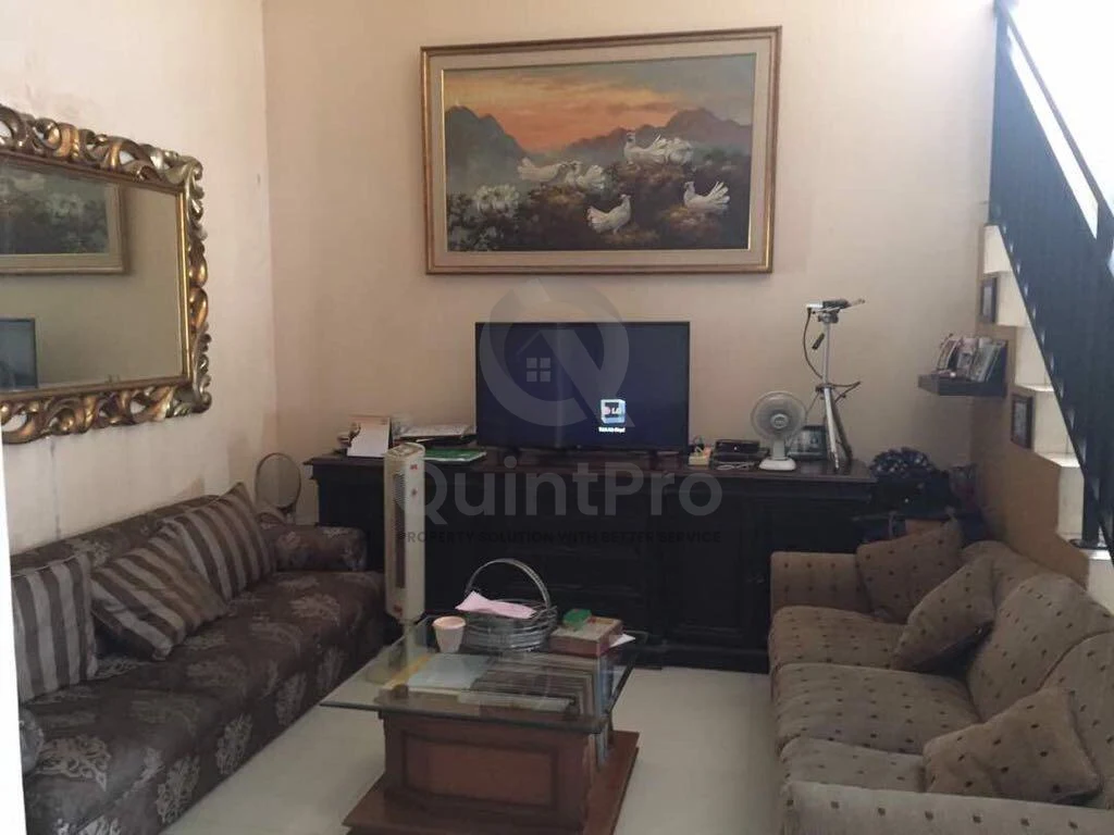Rumah Hook 6KT 2 Lantai di Nusa Loka BSD, SHM 204m² Siap Huni — foto 5