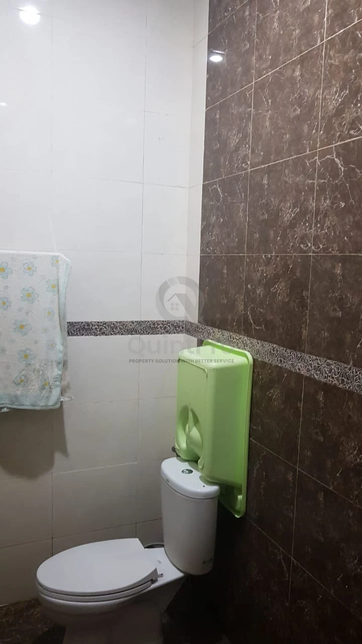 Rumah 4KT 2 Lantai di Serpong Garden 1, Desain Modern Minimalis SHM — foto 3