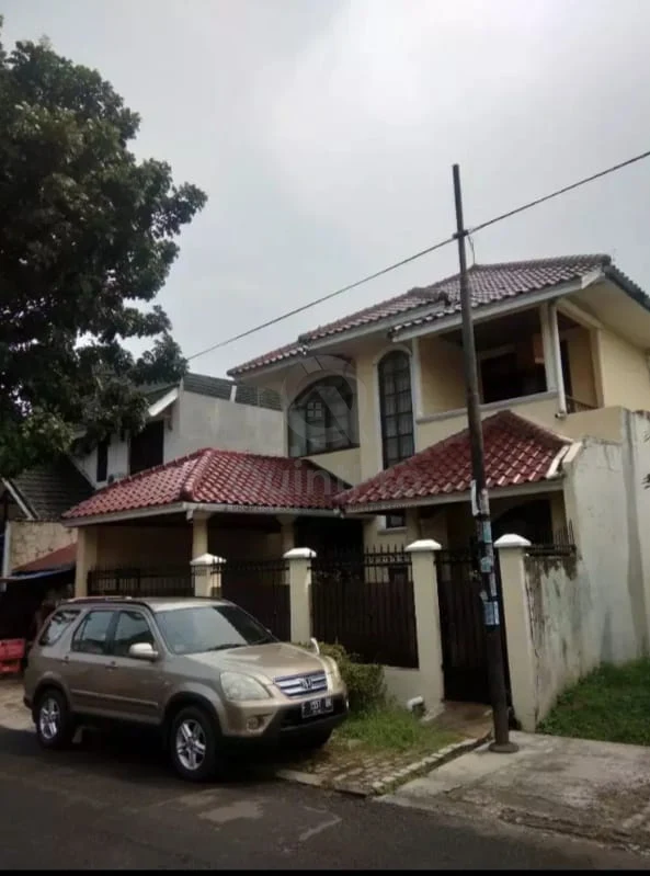 Rumah 4KT 3KM di Griya Loka BSD, 250m² Luas Tanah SHM 2 Lantai — foto 2