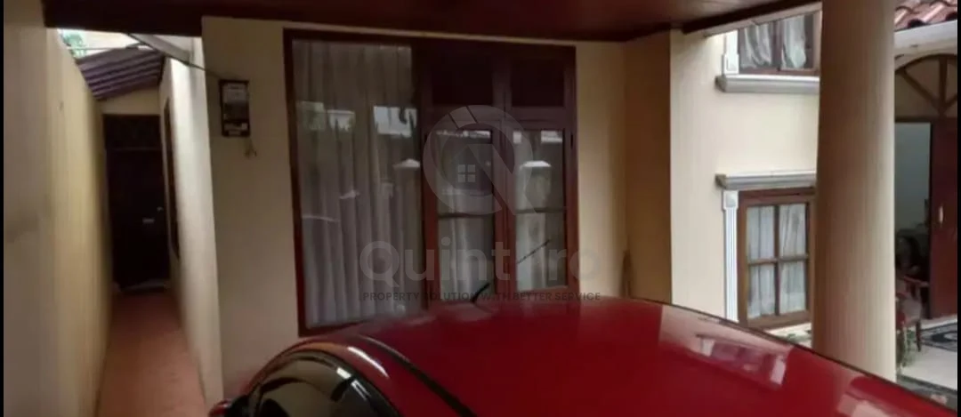 Rumah 4KT 3KM di Griya Loka BSD, 250m² Luas Tanah SHM 2 Lantai — foto 4