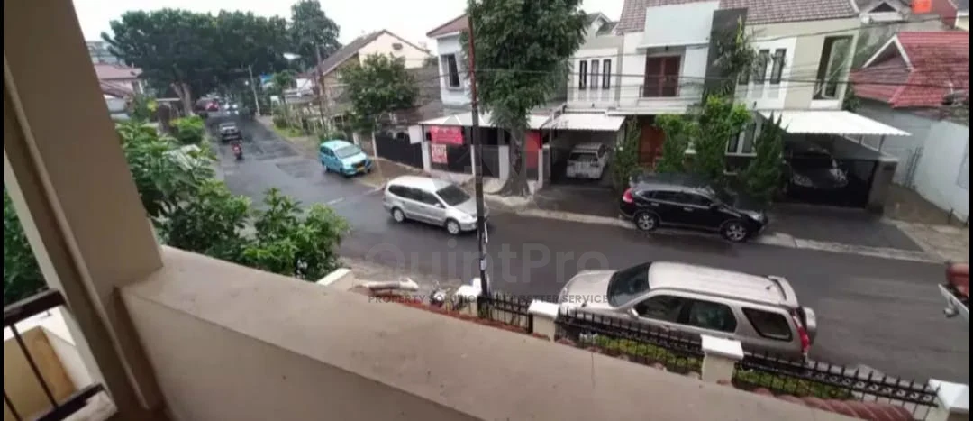Rumah Dijual di Griya Loka, BSD, 250KT — foto 12