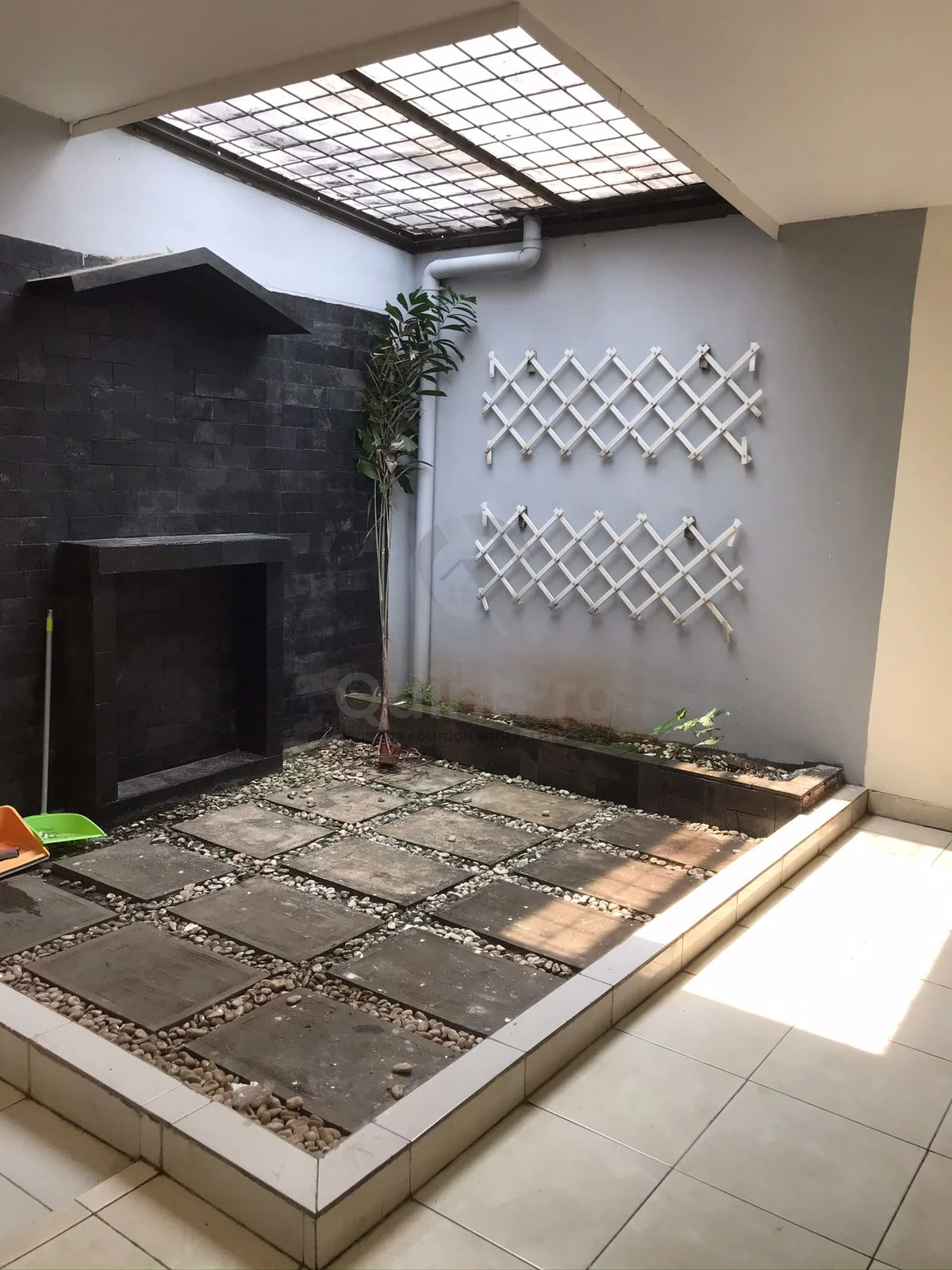 Rumah Disewa di neo catalonia, 2KT — foto 9