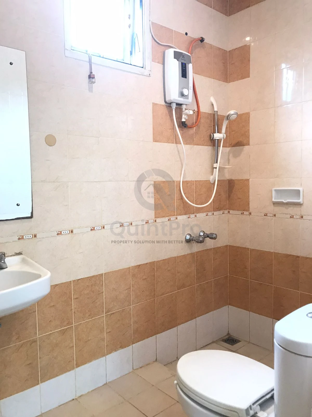 Rumah Disewa di neo catalonia, 2KT — foto 10