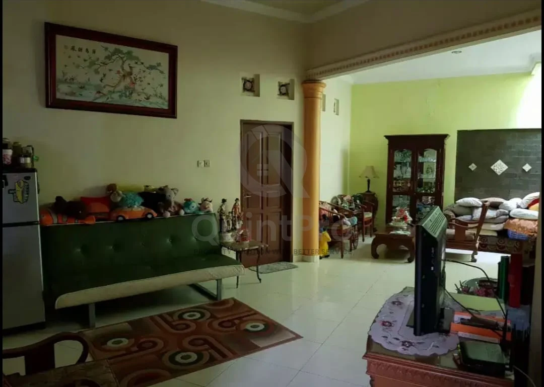 Rumah 3KT 2 Lantai di Anggrek Loka BSD, Semi-Furnished Bebas Banjir SHM — foto 3