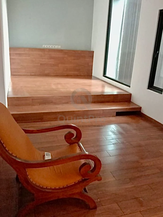 Rumah Modern 3+1KT 250m² di Villa Delima Lebak Bulus, 2 Lantai SHM — foto 4