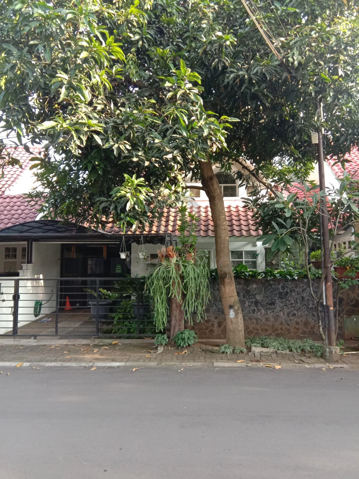 Rumah dijual di Anggrek Loka, BSD