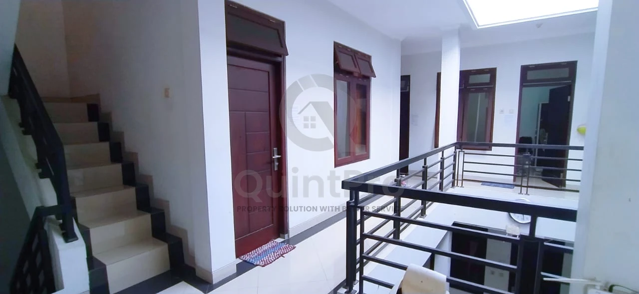 Rumah Kost 14 Kamar 14 WC di Sleman Yogyakarta, 400m Ring Road SHM Fully Booked — foto 3