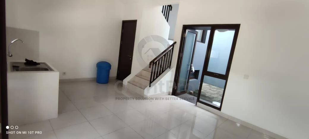 Rumah Disewa di Kireina Park, BSD, 2KT — foto 9