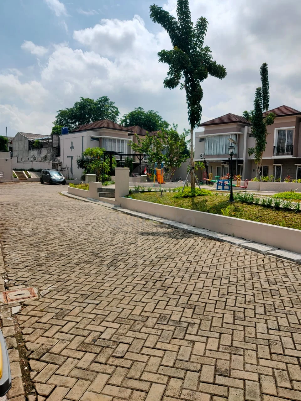 Rumah Dijual di Jade Park, Serpong, 3KT — foto 6