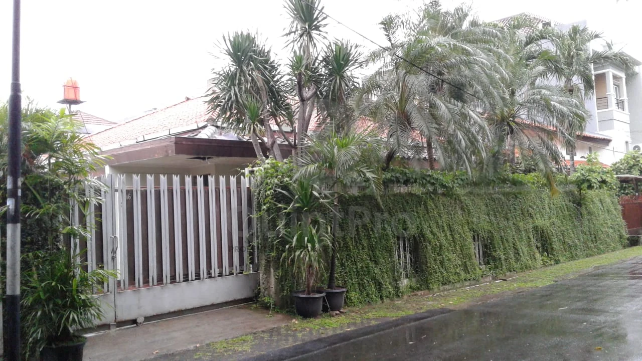 Rumah 5KT 3KM di Pondok Pinang Jakarta Selatan, 2 Lantai SHM 500m² — foto 2