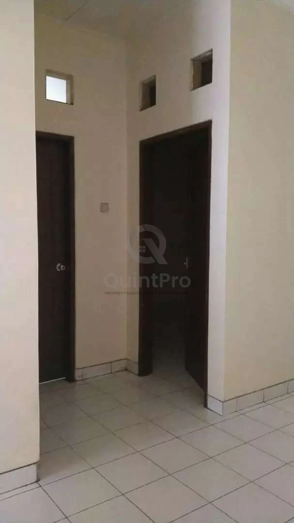 Rumah Dijual di Kencana Loka Raya, BSD, 4KT — foto 7