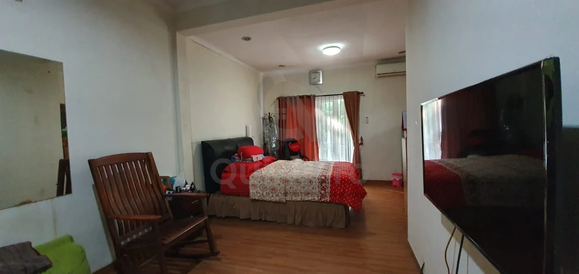 Rumah Dijual di Nusaloka, BSD, 4KT — foto 3