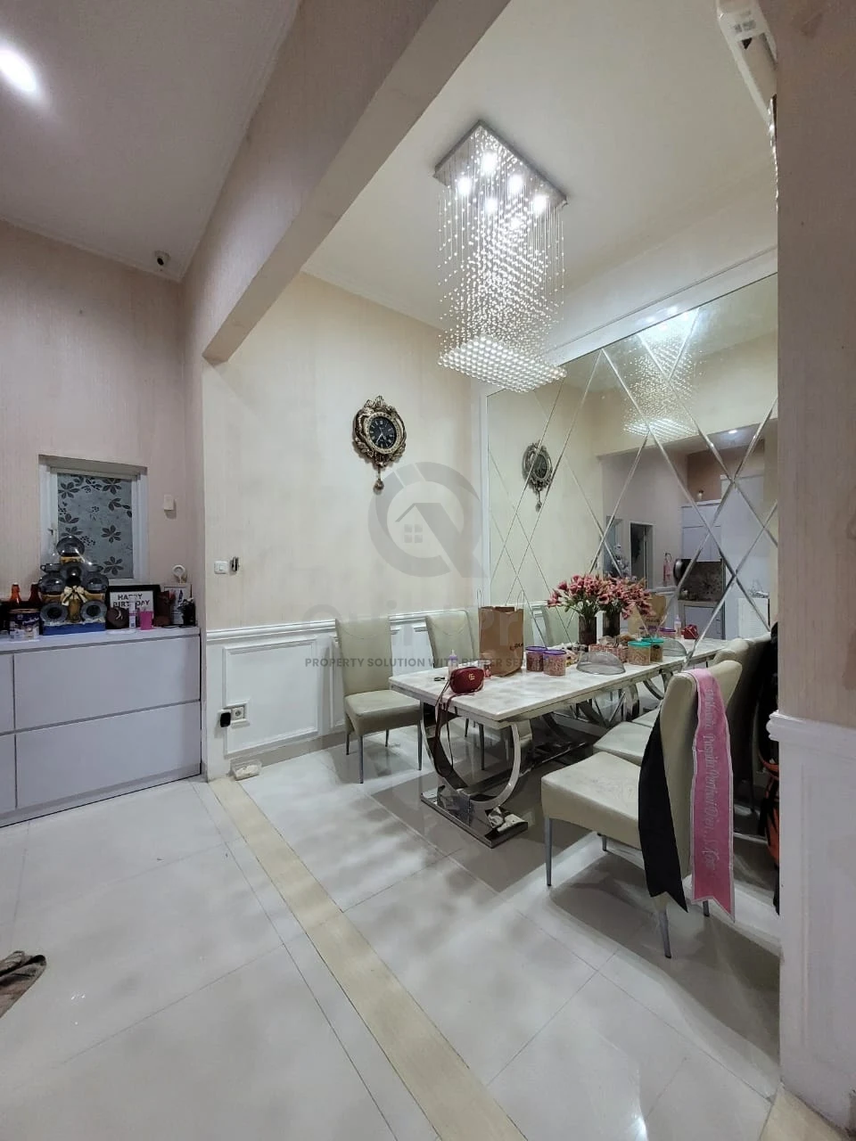 Rumah 3KT 200m² 2 Lantai di Alam Sutera, Modern Minimalis SHM — foto 4