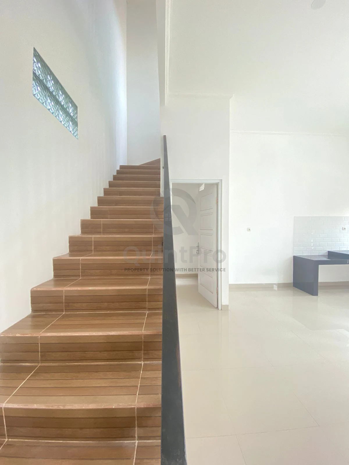 Rumah Modern 2KT di Palm 3 Residence Sawangan Depok, SHM Siap Huni — foto 3