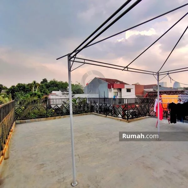 Rumah Dijual di Medang Lestari Pagedangan, BSD, 3KT — foto 11