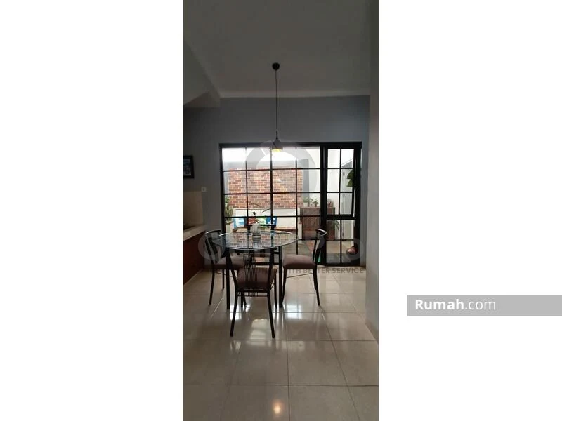 Rumah Modern 3KT di Serpong Jaya BSD, 2 Lantai Minimalis SHM Dekat Lotte Mall — foto 5