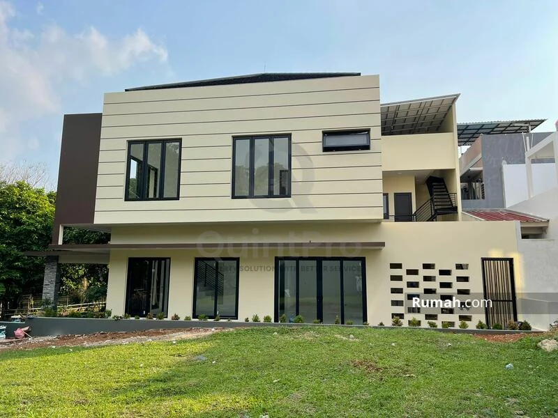 Rumah Modern 5KT 350m² di De Rio Delatinos BSD, Siap Huni SHM