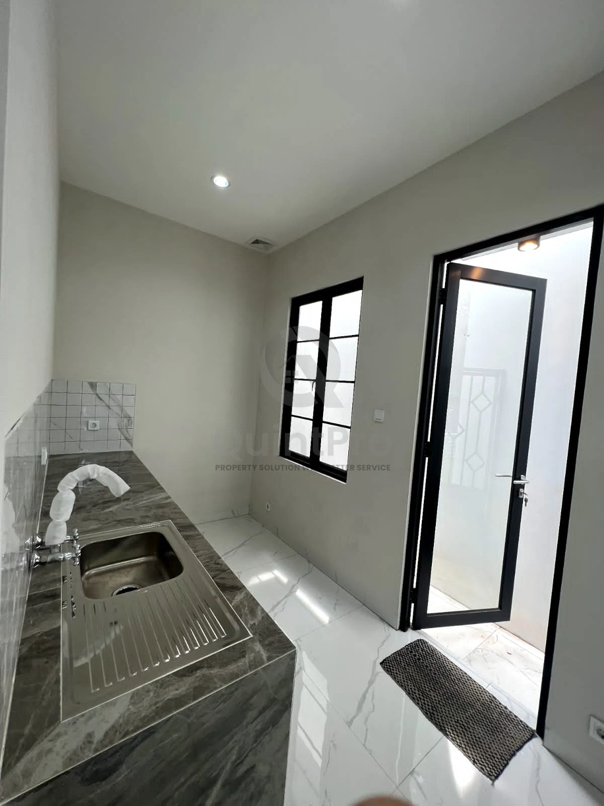 Rumah Dijual di Foglio, BSD, 4KT — foto 9