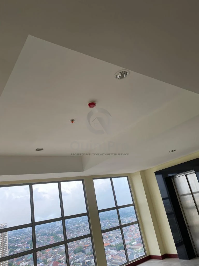 Apartemen 3+1BR The Kencana Jakarta, View Kota HGB 149m²
