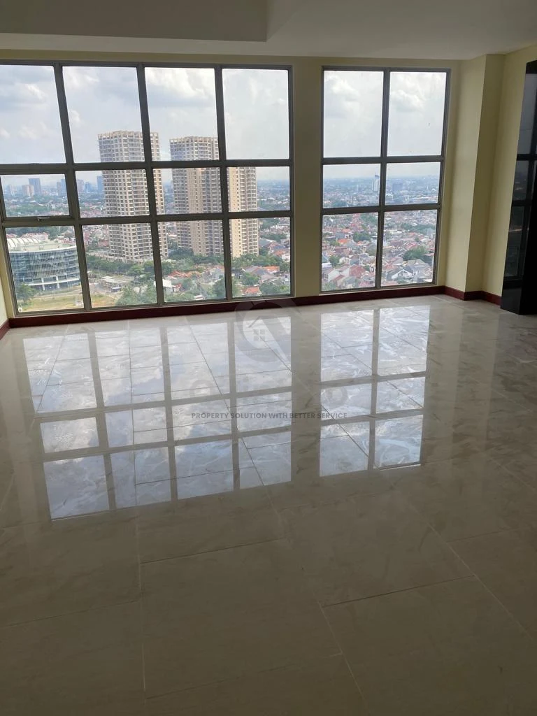 Apartemen 3+1BR The Kencana Jakarta, View Kota HGB 149m² — foto 3