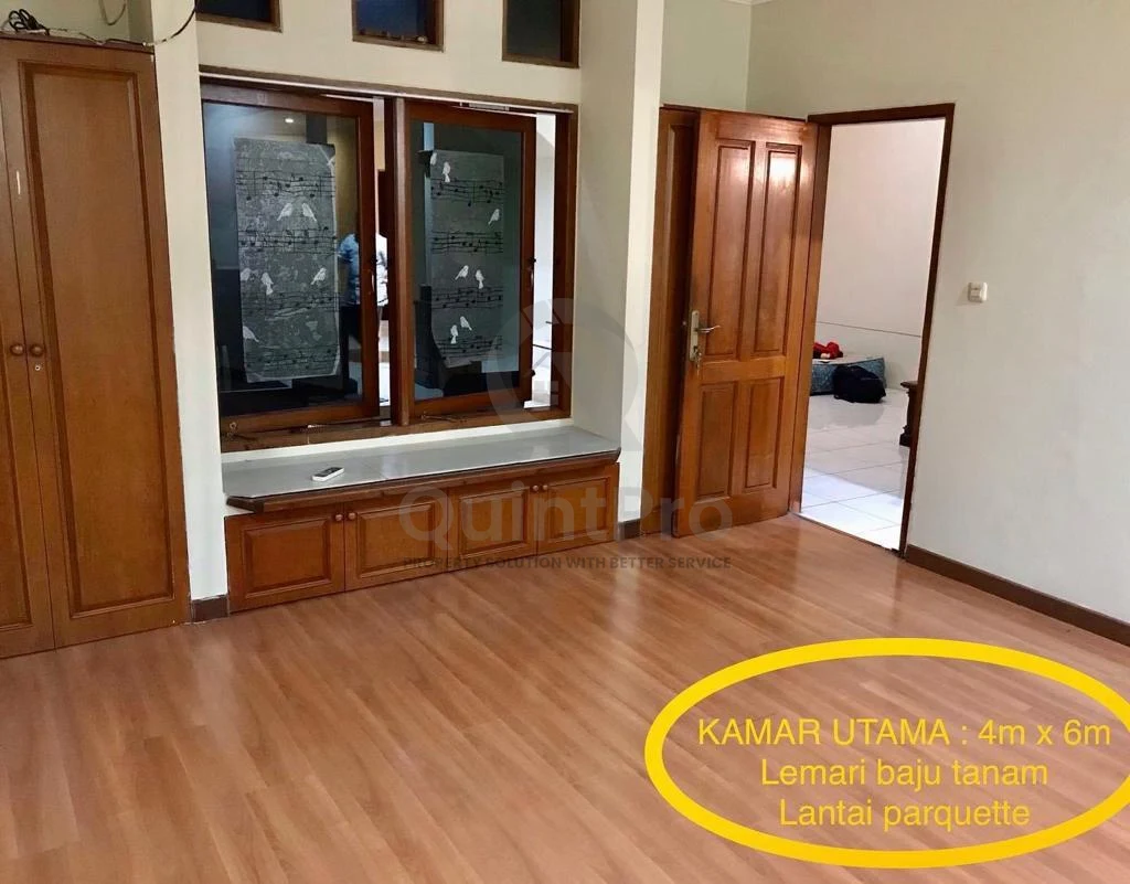 Rumah 5KT 200m² di Griya Loka BSD, 2 Lantai Taman Asri SHM — foto 4
