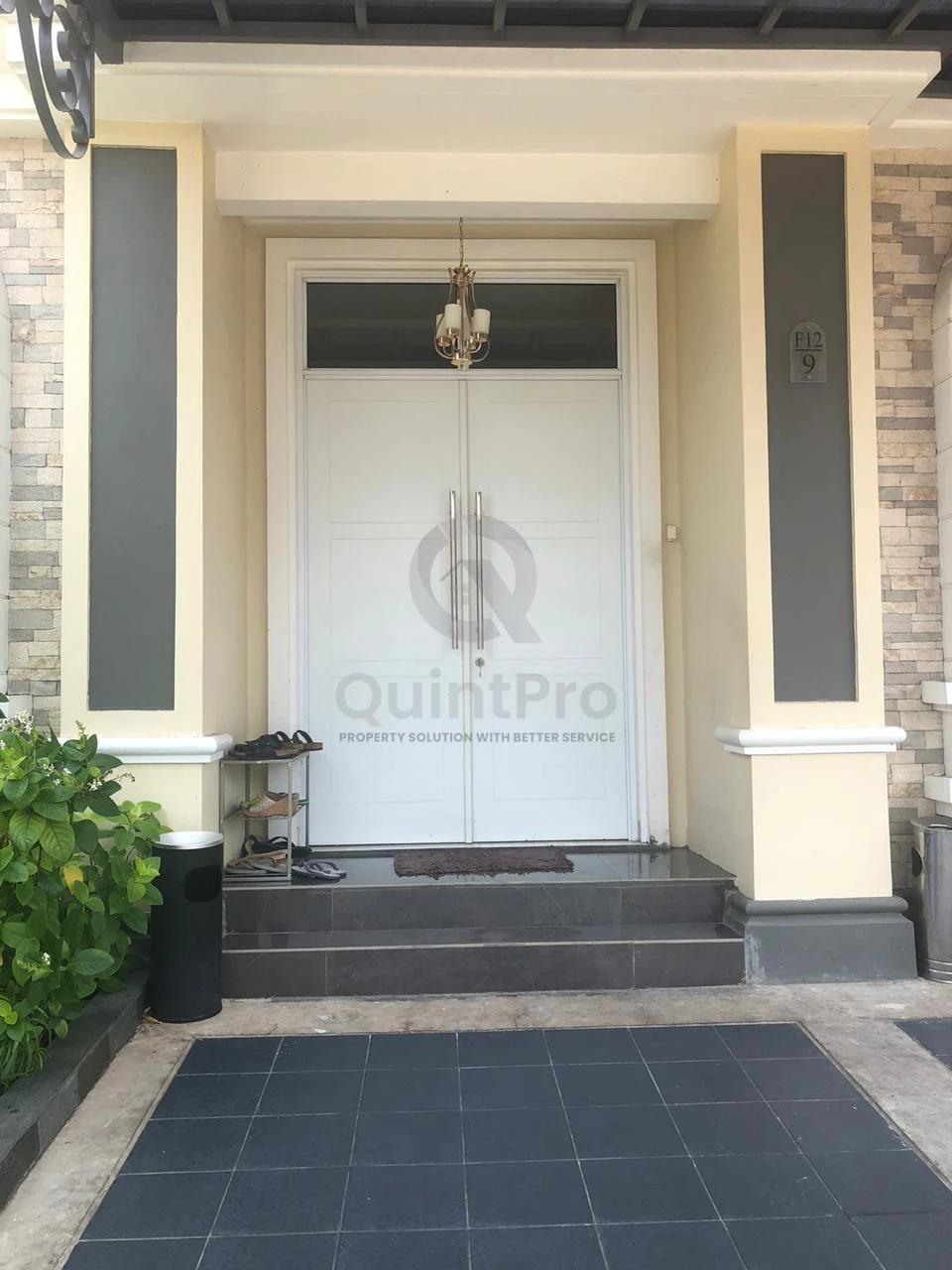 Rumah 4+1KT 2 Lantai Cluster La Seine Jakarta Timur, Semi-Furnished SHM — foto 2