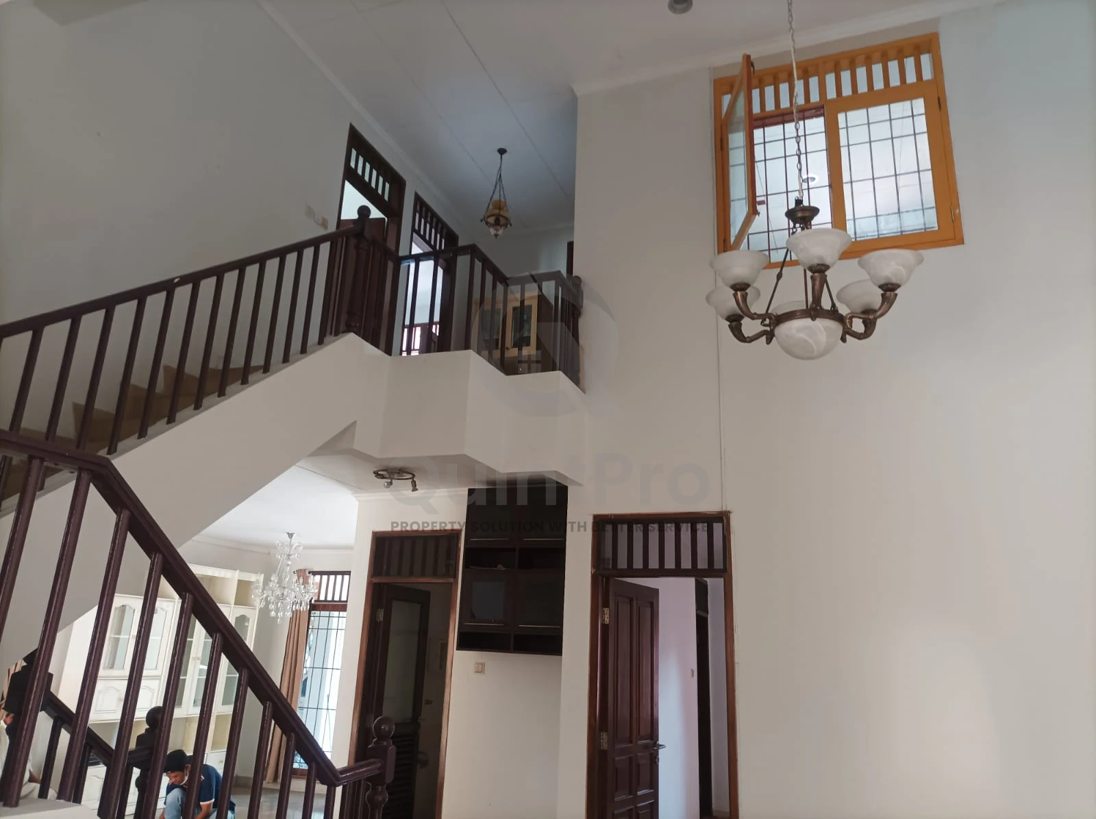 Rumah 4+1KT 300m² di Giri Loka 2 BSD, 2 Lantai SHM Turun Waris — foto 4