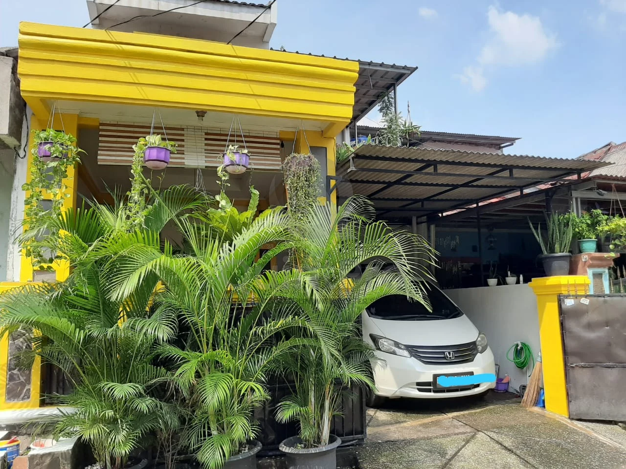 Rumah 3KT 2 Lantai di Villa Dago Ciputat, 5 Menit Tol BSD SHM