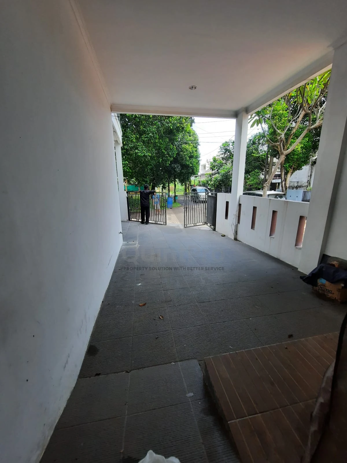 Rumah 6KT 3KM di Nusa Loka BSD, 2 Lantai Modern Minimalis SHM — foto 3