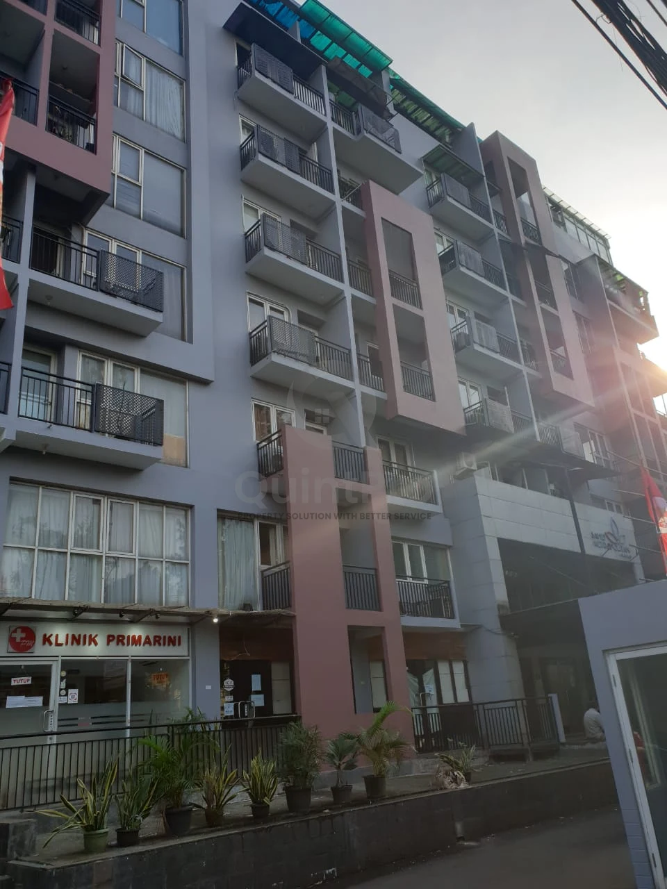 Apartemen Studio Renovasi Baru di Sahid Metropolitan, 5 Menit WTC Sudirman Full Furnished