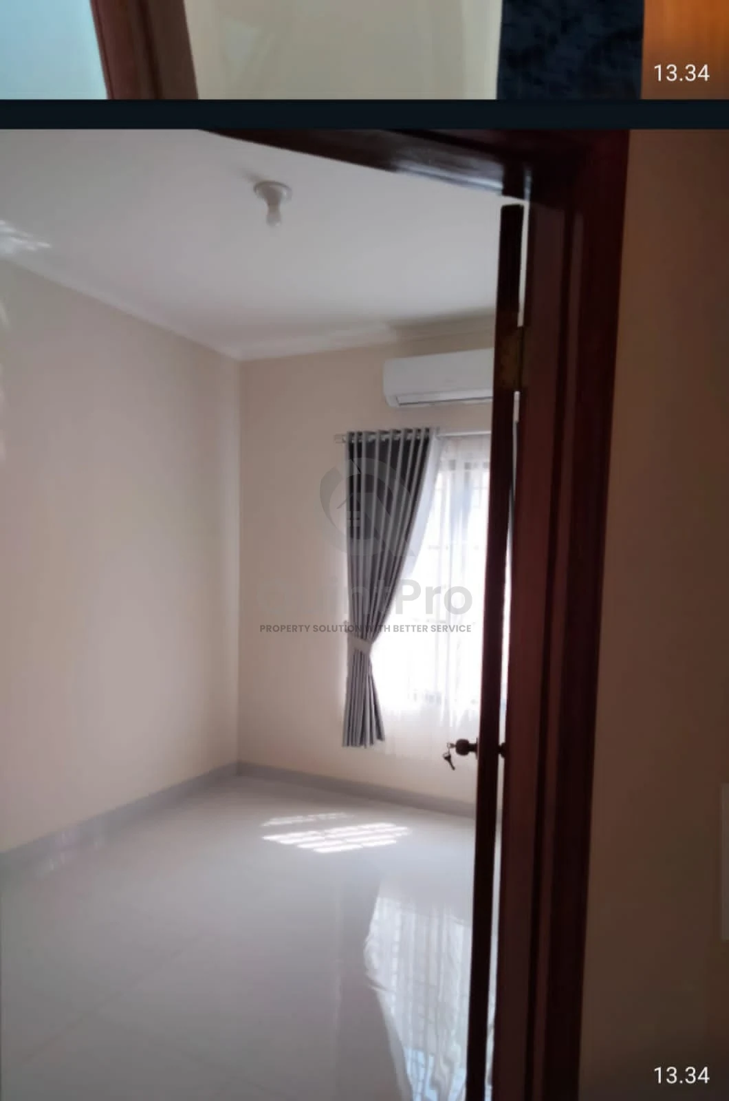 Rumah 4+1KT 148m² di Royal Serpong Village, 2 Lantai Hadap Timur SHM — foto 2