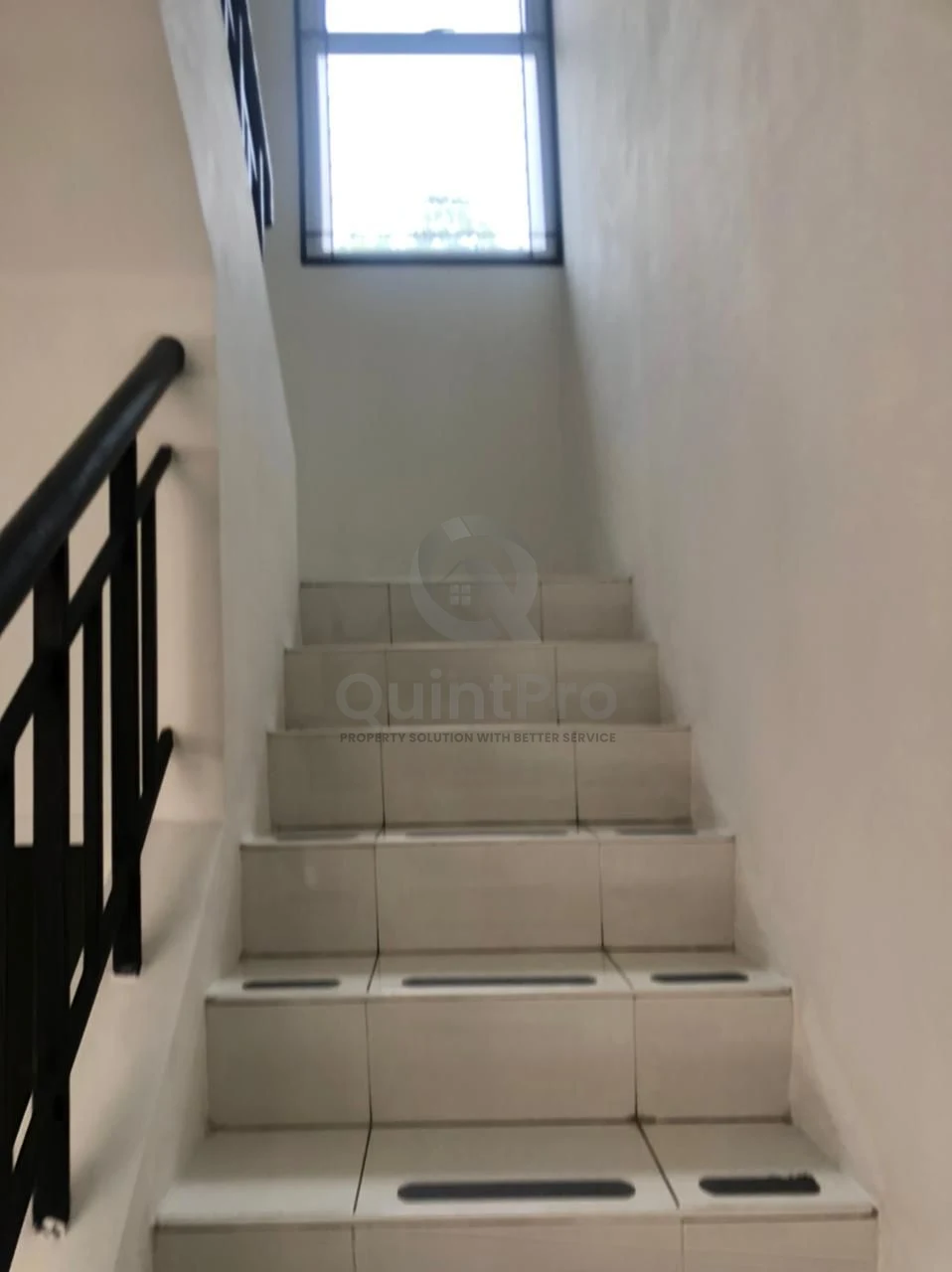 Rumah Dijual di Sevila Bsd, BSD, 3KT — foto 16