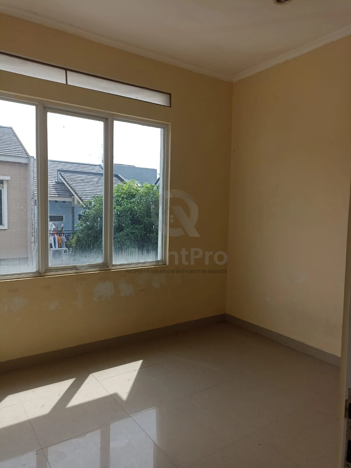 Rumah Disewa di Serpong Hill, BSD, 3KT — foto 12