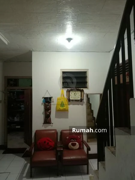 Rumah Dijual di Tebet, Jakarta Selatan, 5KT — foto 8