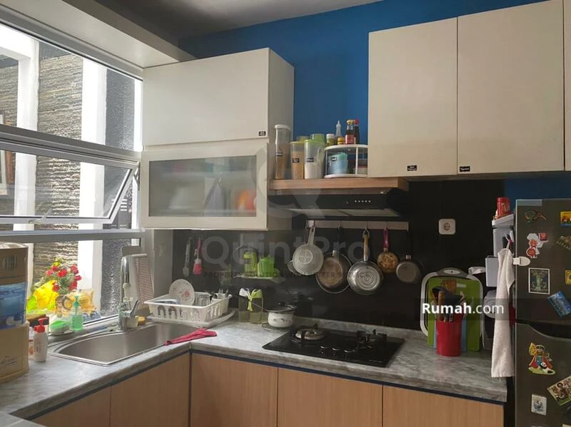 Rumah 3+1KT Modern 2 Lantai di Sevilla BSD, Furnished Bebas Banjir SHM — foto 5