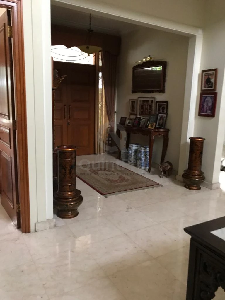 Rumah 5+3KT 600m² Cilandak Timur Jakarta Selatan, 2 Lantai SHM Halaman Asri — foto 4